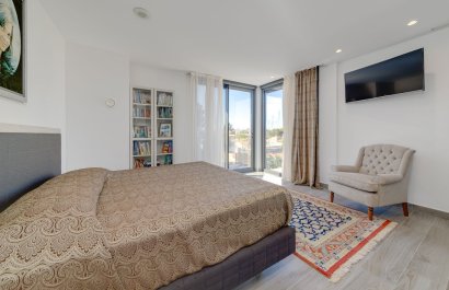 Resale - Villa - Torrevieia - Torrevieja