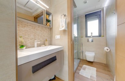 Resale - Villa - Torrevieia - Torrevieja