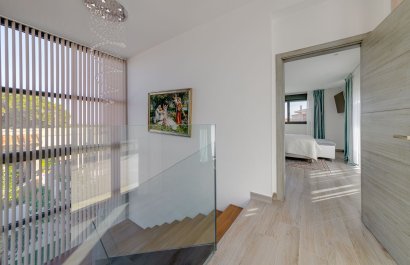 Resale - Villa - Torrevieia - Torrevieja