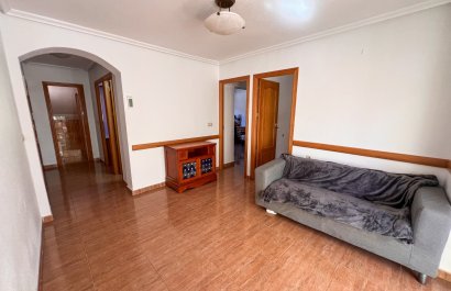 Herverkoop - Townhouse / Duplex / Corner - Torrevieia - Torrevieja