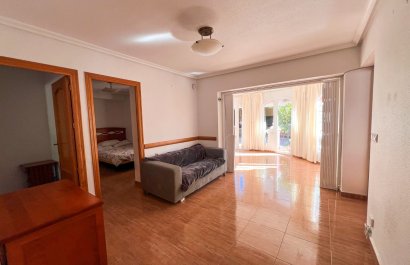 Herverkoop - Townhouse / Duplex / Corner - Torrevieia - Torrevieja