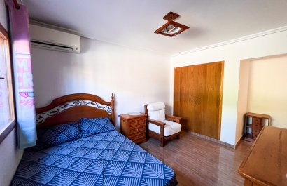 Herverkoop - Townhouse / Duplex / Corner - Torrevieia - Torrevieja