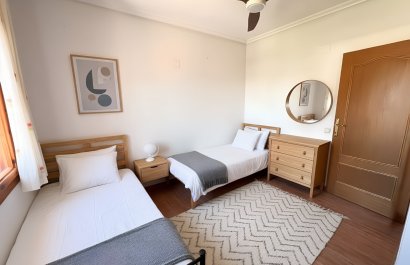 Herverkoop - Townhouse / Duplex / Corner - Torrevieia - Torrevieja