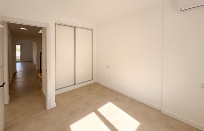 Resale - Villa - El Campello - Pueblo Acantilado - Venta Lanuza