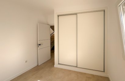 Resale - Villa - El Campello - Pueblo Acantilado - Venta Lanuza