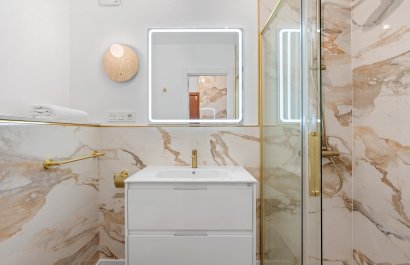 Resale - Apartment / flat - Orihuela Costa - Punta Prima