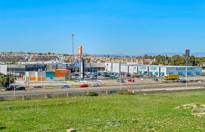 Resale - Apartment / flat - Orihuela Costa - Punta Prima