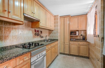 Resale - Apartment / flat - Arenales del Sol - Segunda linea playa