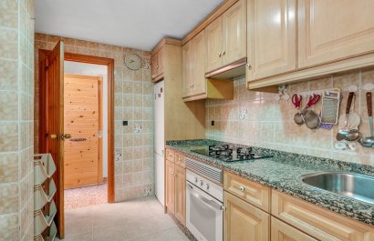 Resale - Apartment / flat - Arenales del Sol - Segunda linea playa