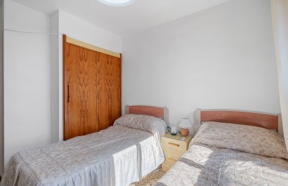 Resale - Apartment / flat - Arenales del Sol - Segunda linea playa