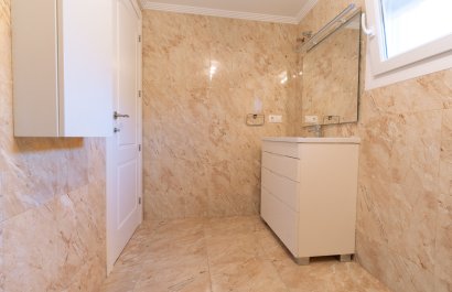 Resale - Villa - Torrevieia - Los Balcones