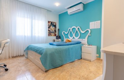 Resale - Villa - Torrevieia - Los Balcones