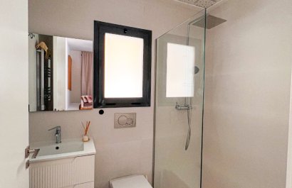 Resale - Apartment / flat - Guardamar del Segura - Urbanizaciones