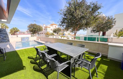 Resale - Apartment / flat - Guardamar del Segura - Urbanizaciones