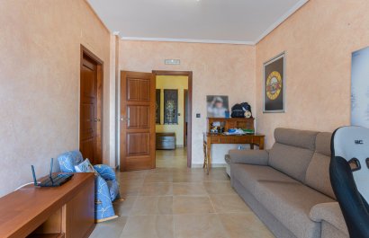 Resale - Villa - Los Montesinos - La Herrada