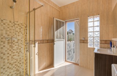 Resale - Villa - Torrevieia - San Luis