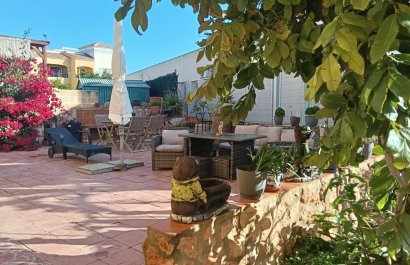 Resale - Apartment / flat - Los Montesinos - La Herrada