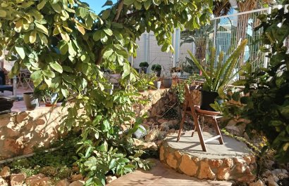 Resale - Apartment / flat - Los Montesinos - La Herrada