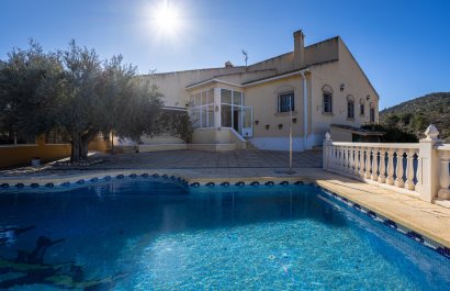 Resale - Country House - La Zarza