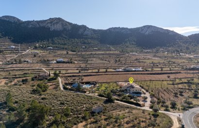 Resale - Country House - La Zarza