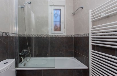 Resale - Villa - Rojales - Pueblo