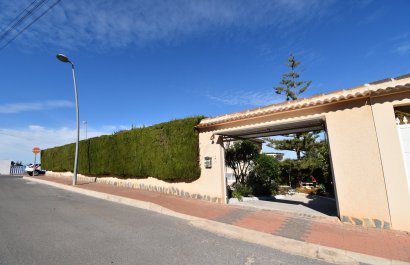 Resale - Villa - Orihuela Costa - Los Balcones