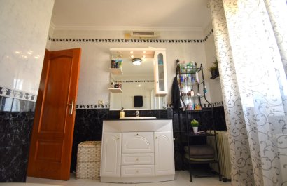 Resale - Villa - Orihuela Costa - Los Balcones