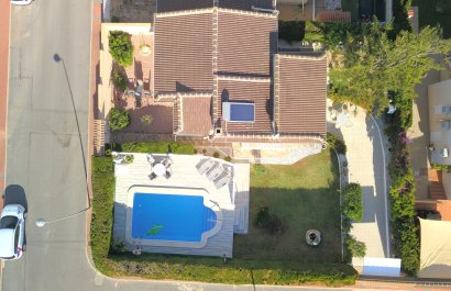 Resale - Villa - Orihuela Costa - Los Balcones