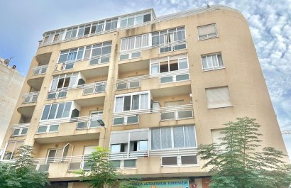 Reventa - Apartamento / piso - Torrevieia - Torrevieja