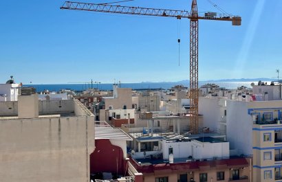 Reventa - Apartamento / piso - Torrevieia - Torrevieja