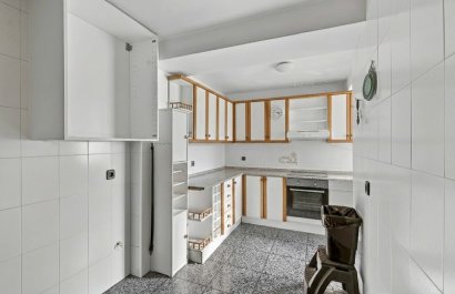 Resale - Apartment / flat - Alicante - Center