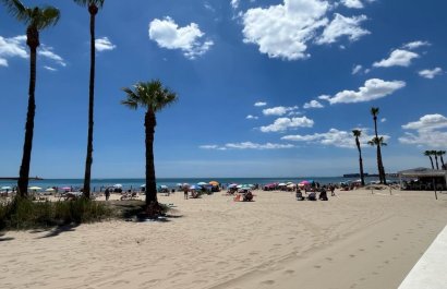 Reventa - Apartamento / piso - Torrevieia - Torrevieja