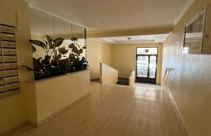 Reventa - Apartamento / piso - Torrevieia - Torrevieja