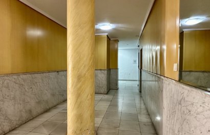 Reventa - Apartamento / piso - Torrevieia - Torrevieja