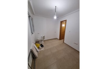 Resale - Apartment / flat - Torrevieia - Torrevieja
