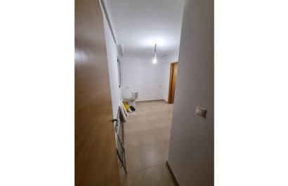 Resale - Apartment / flat - Torrevieia - Torrevieja