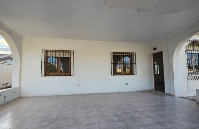 Reventa - Villa - Torrevieia - El Chaparral