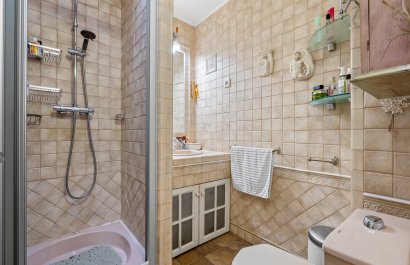 Resale - Apartment / flat - Torrevieia - Torrevieja