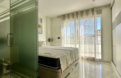 Resale - Villa - Orihuela Costa - Lomas De Cabo Roig