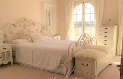 Reventa - Villa - Valle del Sol