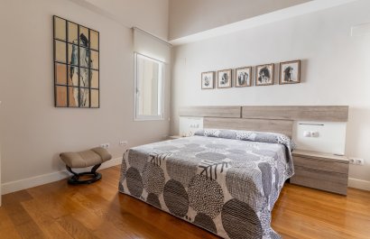 Resale - Apartment / flat - Alicante - Center