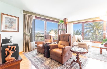 Resale - Apartment / flat - Alicante - Center