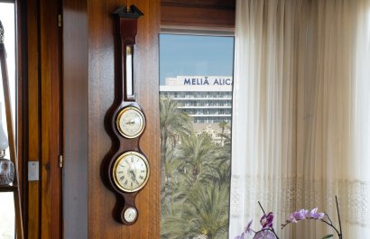 Resale - Apartment / flat - Alicante - Center