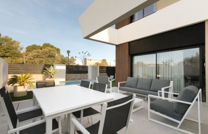 Resale - Villa - Alicante - Center