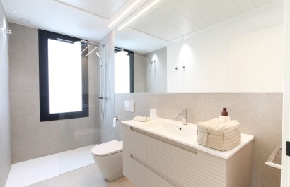 Resale - Villa - Alicante - Center