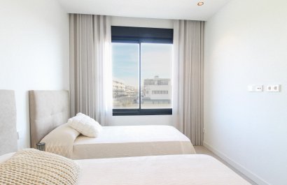 Resale - Villa - Alicante - Center