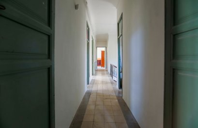 Resale - Villa - Alicante - Center