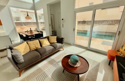 Resale - Villa - Ciudad Quesada - Pueblo Bravo