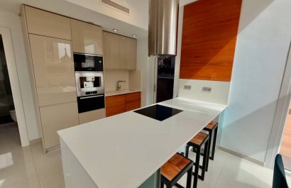 Resale - Villa - Ciudad Quesada - Pueblo Bravo