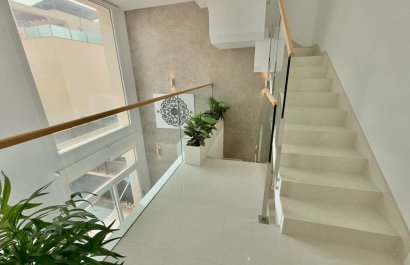 Resale - Villa - Ciudad Quesada - Pueblo Bravo